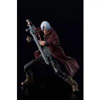 Figure - Devil May Cry