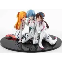 Figure - Neon Genesis Evangelion / Asuka Langley & Mari Illustrious Makinami & Ayanami Rei