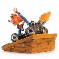 Figure - Crash Bandicoot