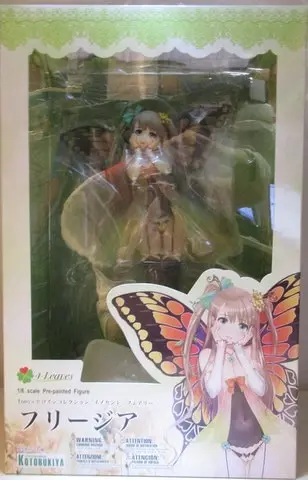 Figure - Tony's Heroine Collection