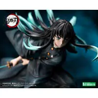 ARTFX J - Demon Slayer: Kimetsu no Yaiba / Tokitou Muichirou