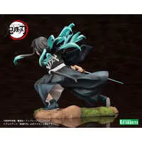 ARTFX J - Demon Slayer: Kimetsu no Yaiba / Tokitou Muichirou