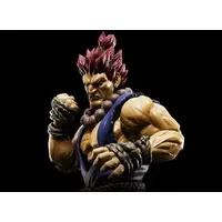 S.H.Figuarts - Street Fighter / Gouki (Akuma)