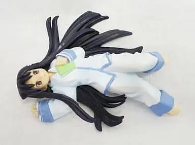 Figure - Hanbun no Tsuki ga Noboru Sora (Looking Up At The Half-Moon)