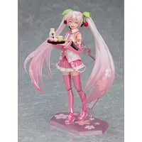 figma - VOCALOID / Hatsune Miku & Sakura Miku