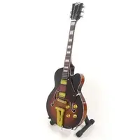 Figure - 1/4 Miniature Guitar