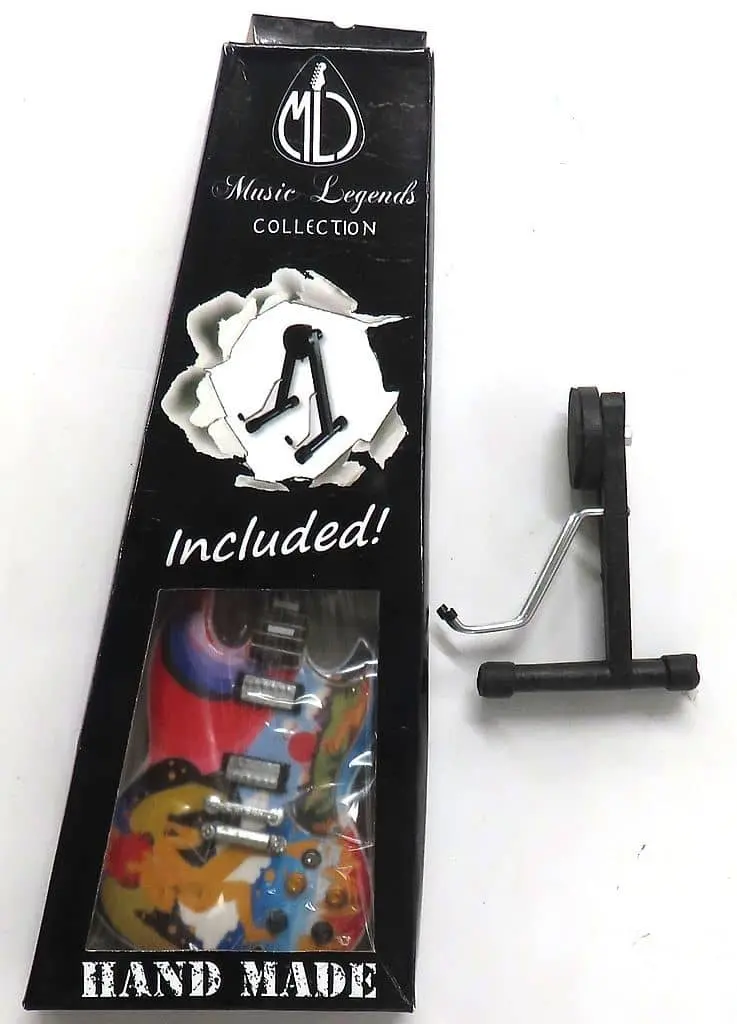 Figure - 1/4 Miniature Guitar