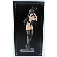 Figure - Black Bunny Aoi