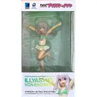 Beach Queens - Fate/Kaleid Liner Prisma Illya / Illyasviel von Einzbern