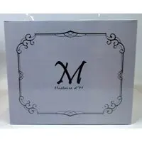 Figure - M~Histoire d'M~