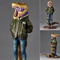 CROCOGIRL 1/7 Complete Figure