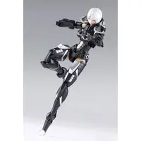 TITANOMACHIA Strato Hound 1/12 Plastic Model