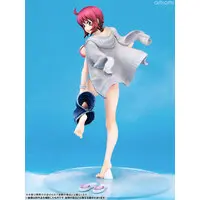 Figure - Mobile Suit Gundam SEED Destiny / Lunamaria Hawke