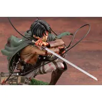 ARTFX J - Shingeki no Kyojin (Attack on Titan) / Levi