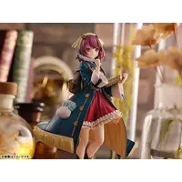 Figure - Atelier Sophie / Sophie Neuenmuller