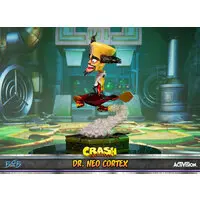 Figure - Crash Bandicoot