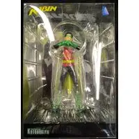 ARTFX + STATUE / PRE PAINTED FIGURE ROBIN (DAMIAN WAYNE)