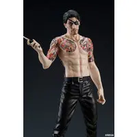 Figure - Yakuza: Like a Dragon