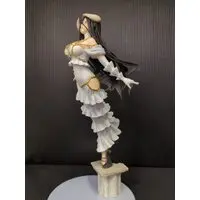 Figure - Overlord / Albedo