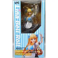 Figure - Lina Bell Roll