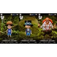 Prize Figure - Figure - One Piece / Curly Dadan & Sabo & Luffy