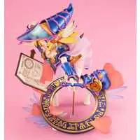 Figure - Yu-Gi-Oh! / Dark Magician Girl