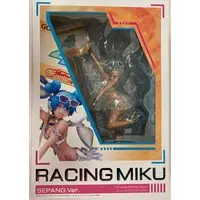 FREEing - VOCALOID / Hatsune Miku & Racing Miku
