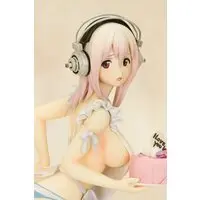 Figure - Super Sonico / Sonico