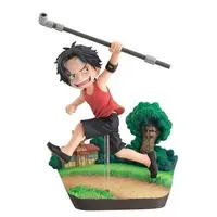 Figure - One Piece / Portgas D. Ace