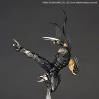 Revoltech - Dead or Alive