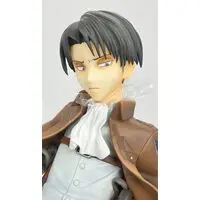 Figure - Shingeki no Kyojin (Attack on Titan) / Levi