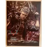 Figure - Devil May Cry