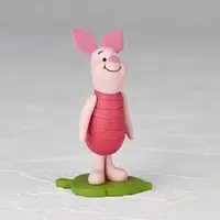 Revoltech - Winnie-the-Pooh