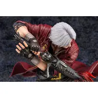 ARTFX J Devil May Cry 5 Dante 1/8 Complete Figure