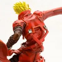 ARTFX J - Trigun - Badlands Rumble / Vash the Stampede