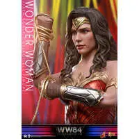 Movie Masterpiece - Wonder Woman