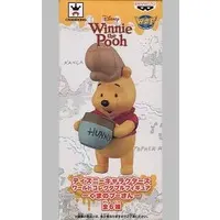 World Collectable Figure - Winnie-the-Pooh