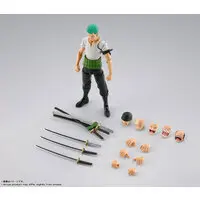 S.H.Figuarts - One Piece / Roronoa Zoro