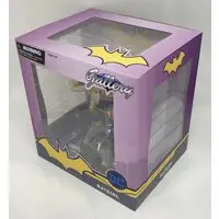 Figure - DIAMOND SELECT (DIAMOND SELECT GALLERY BATGIRL)