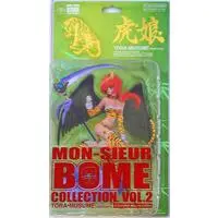 Figure - MON-SIEUR BOME COLLECTION