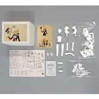 Resin Cast Assembly Kit - Figure - Touken Ranbu