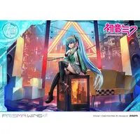 Prisma Wing - VTuber / Hatsune Miku