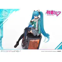 Prisma Wing - VTuber / Hatsune Miku