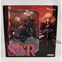 Figure - Fate/stay night / Artoria Pendragon (Saber) & Artoria Pendragon Alter (Saber)