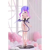 Glowing Succubus Momoko-chan 1/6 Complete Figure