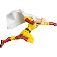 Revoltech - One Punch Man / Saitama