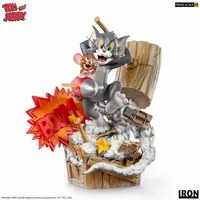 Figure - Tom and Jerry