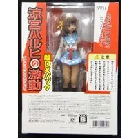 Revoltech - The Melancholy of Haruhi Suzumiya / Suzumiya Haruhi