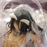 Figure - Overlord / Albedo