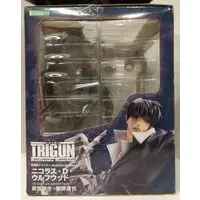 ARTFX J - Trigun - Badlands Rumble / Nicholas D. Wolfwood